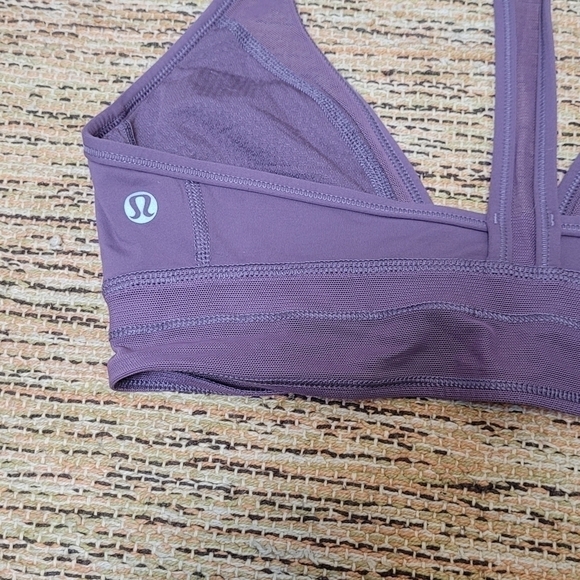 LULULEMON Racer Back Front Closure Bra - Picture 4 of 9